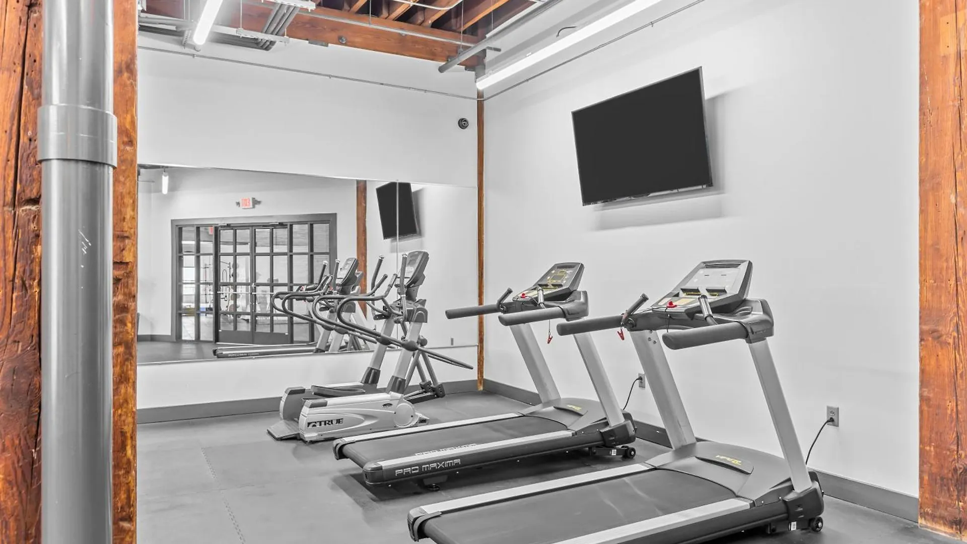 2Br Loft-Gated Parking-Wd-P104 Lejlighed Saint Louis