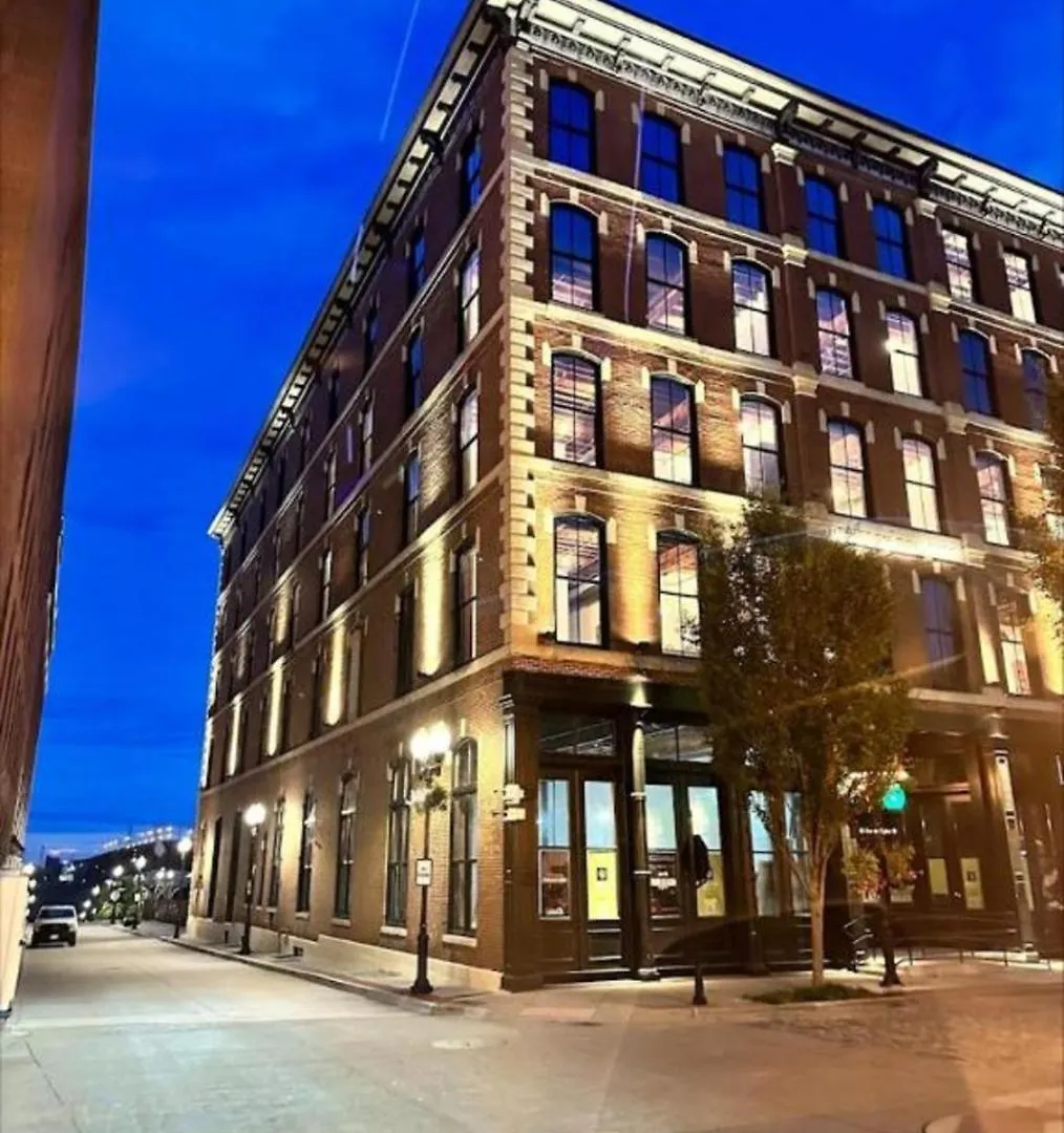 2Br Loft-Gated Parking-Wd-P104 Lejlighed Saint Louis 0*,